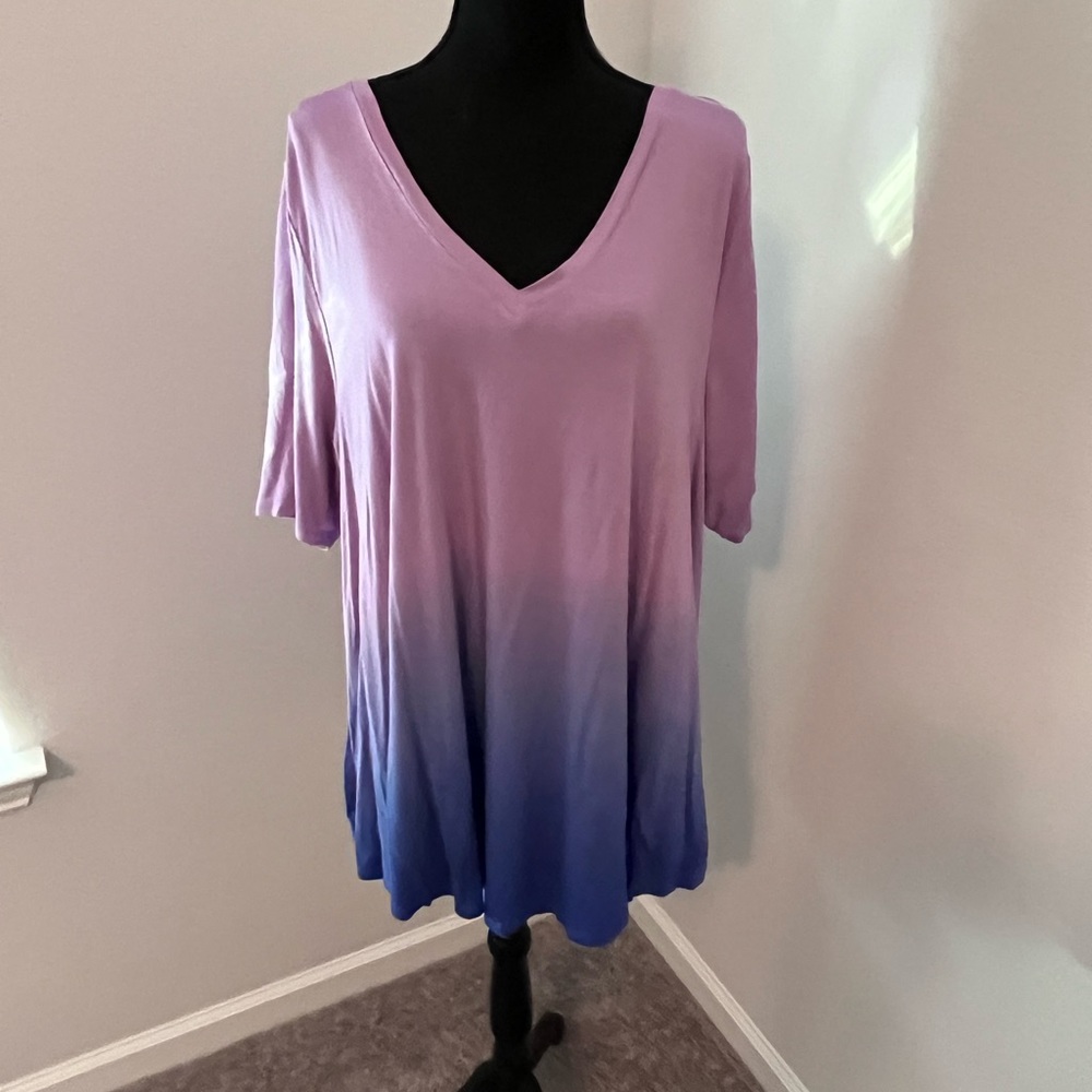 NWOT Lane Bryant Ombré Asymmetrical Tee